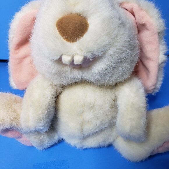 Adorable Vintage Mary Meyer White Bunny Rabbit Hand Puppet Plush Stuffed Animal - Picture 2 of 11